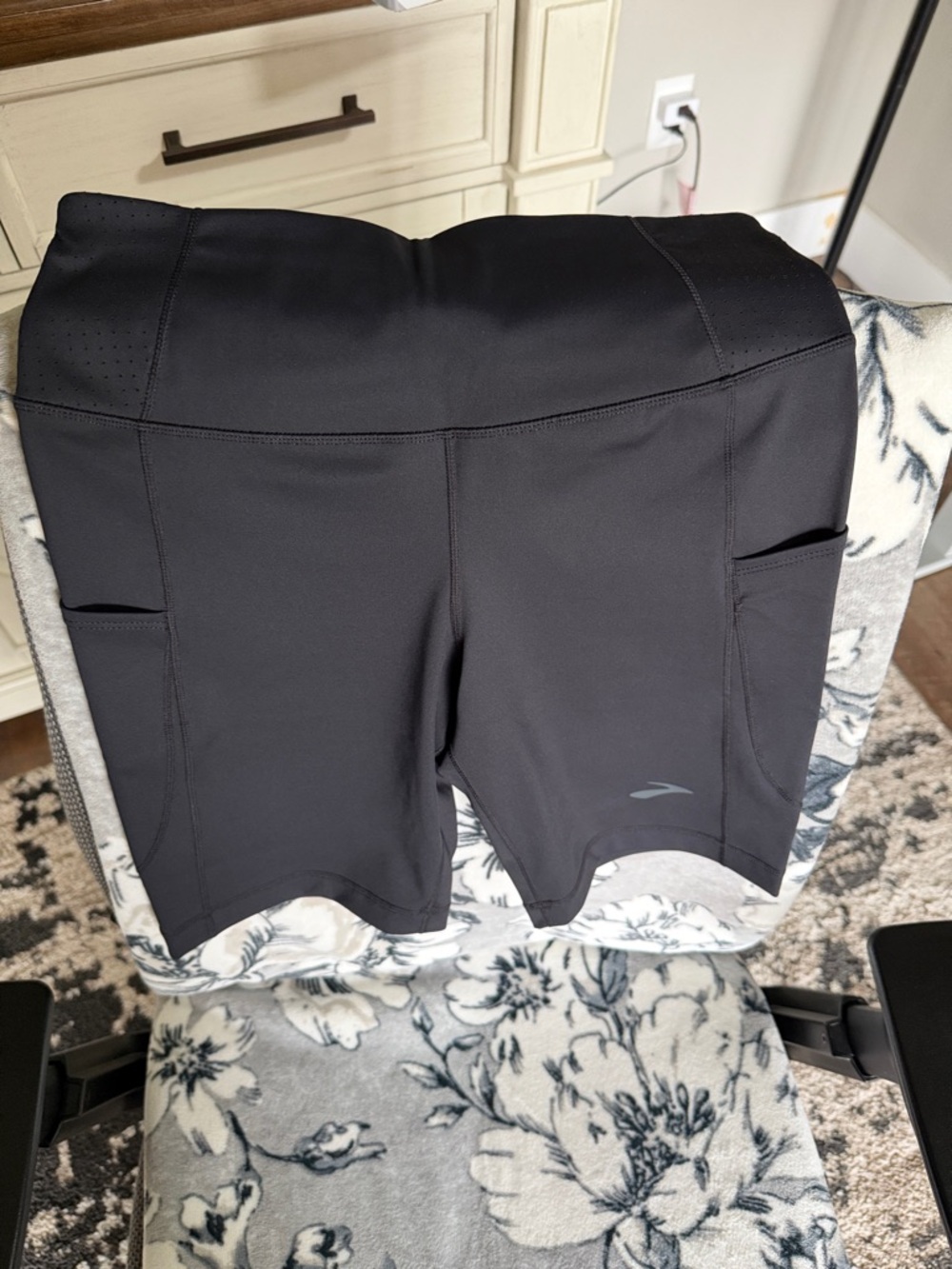 Women's Black High-Waist Active Bike Shorts with Side Pockets